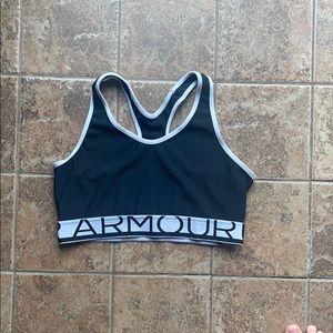 Women’s under armour sports bras